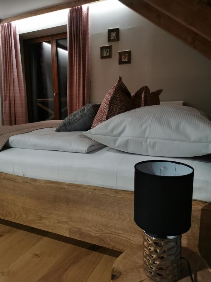 Koliba Na Vrsku Hotell Bytca Eksteriør bilde